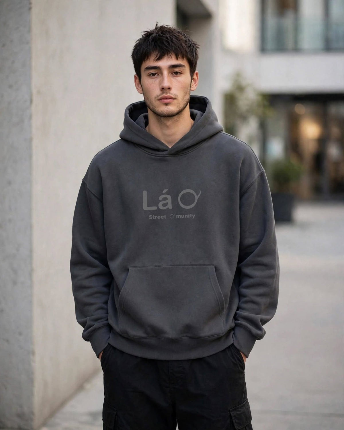 Lá Q - Essential Heavyweight Fleece Hoodie | Unisex