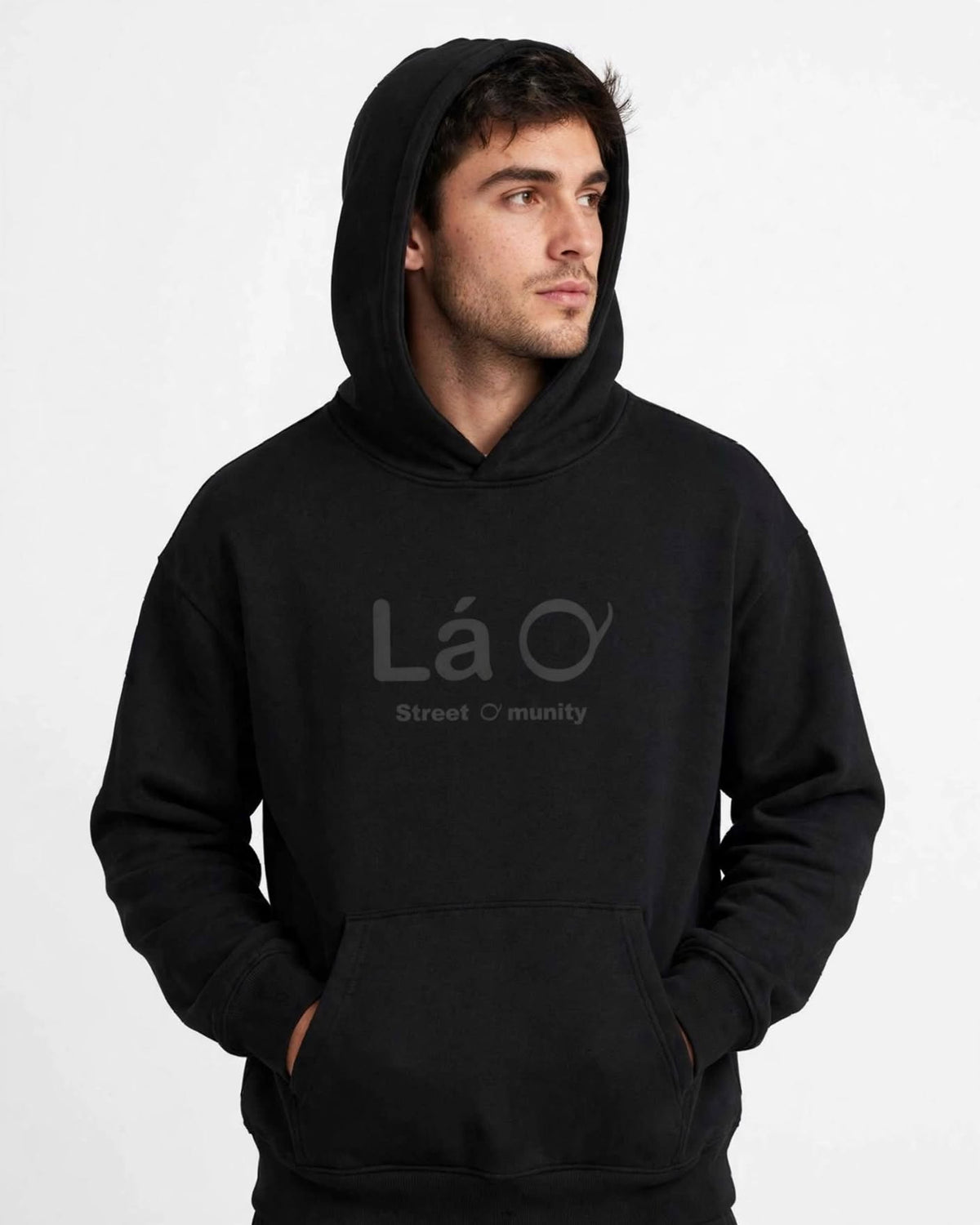 Lá Q - Essential Heavyweight Fleece Hoodie - Men view