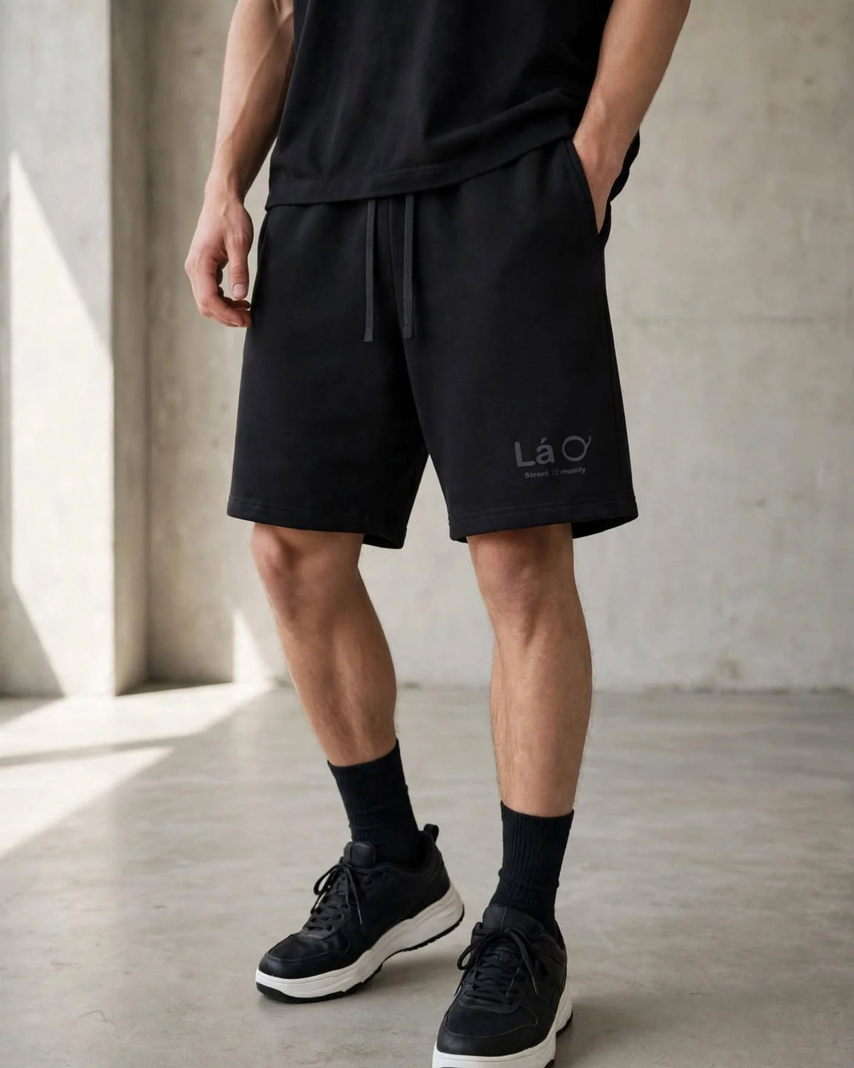 Lá Q - Essential Heavyweight Fleece Shorts - Men view