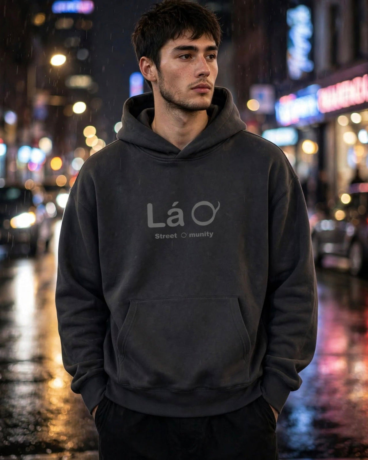 Lá Q - Essential Heavyweight Fleece Hoodie | Unisex