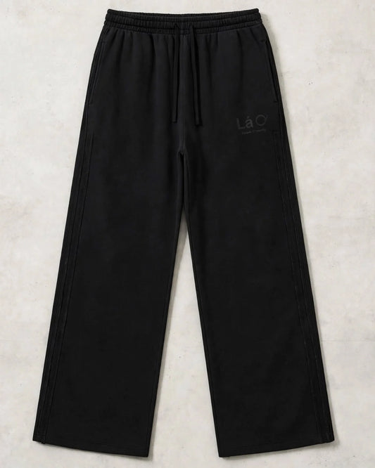 Lá Q - Snow Washed Raw Edge Sweatpants - Women view