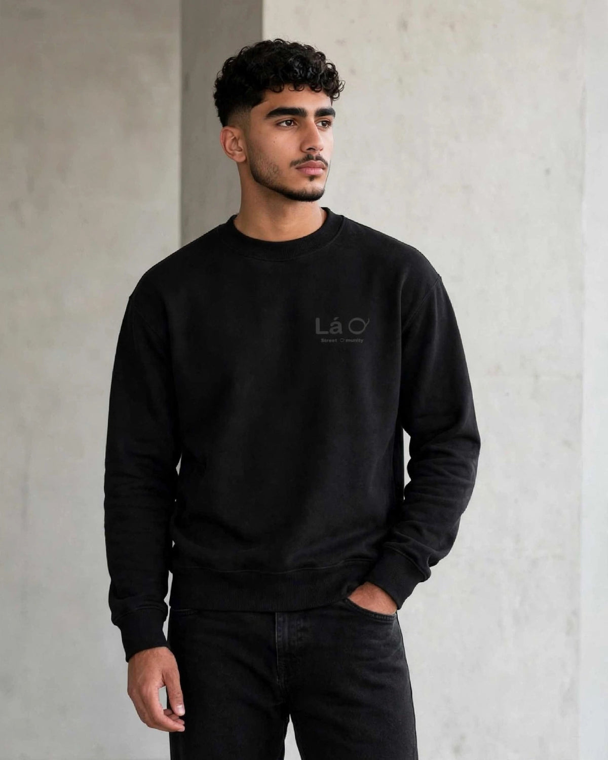 Lá Q Heavyweight Crewneck Sweatshirt | Unisex