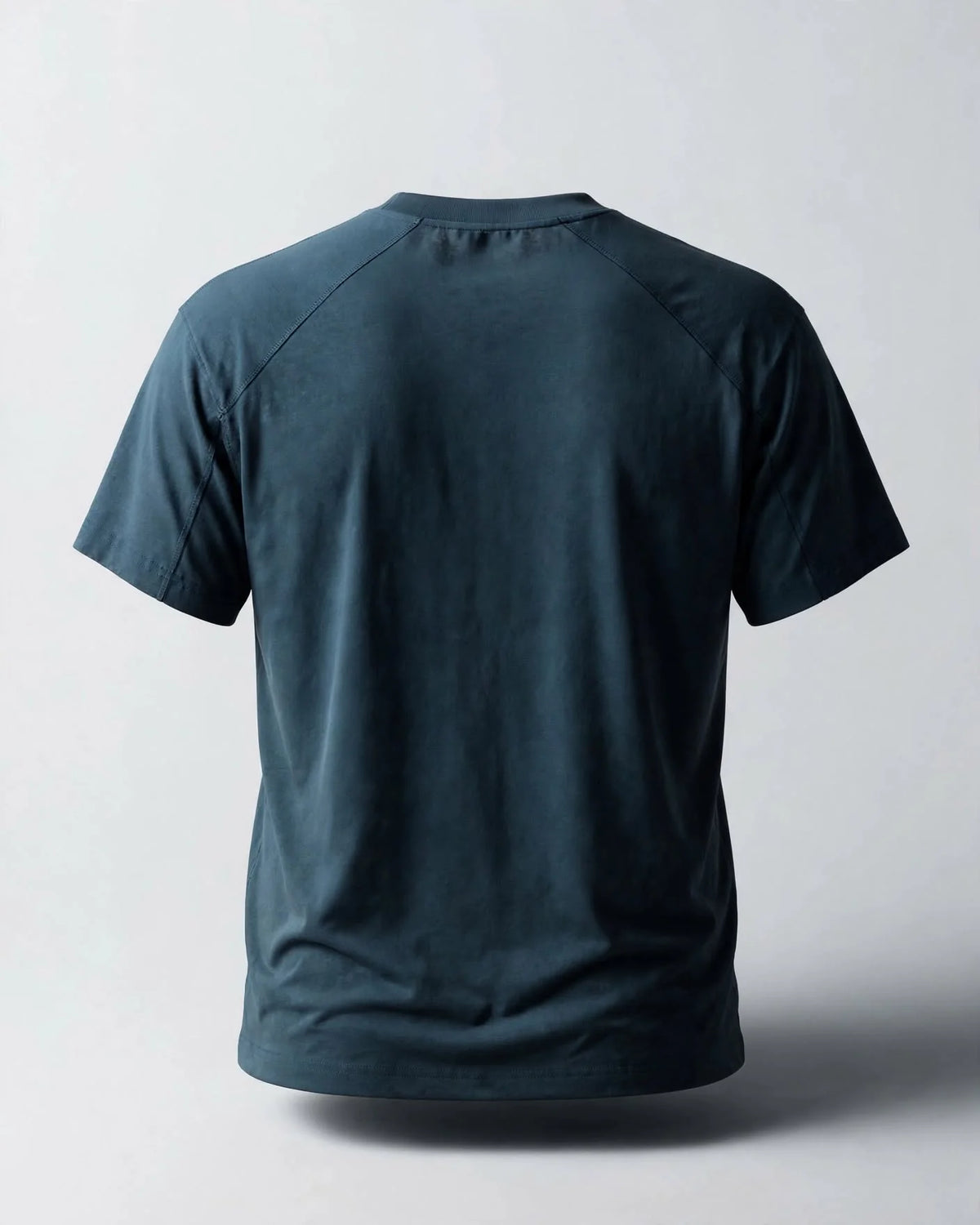 Lá Q - Unisex Raglan Sleeve T-Shirt - Women view