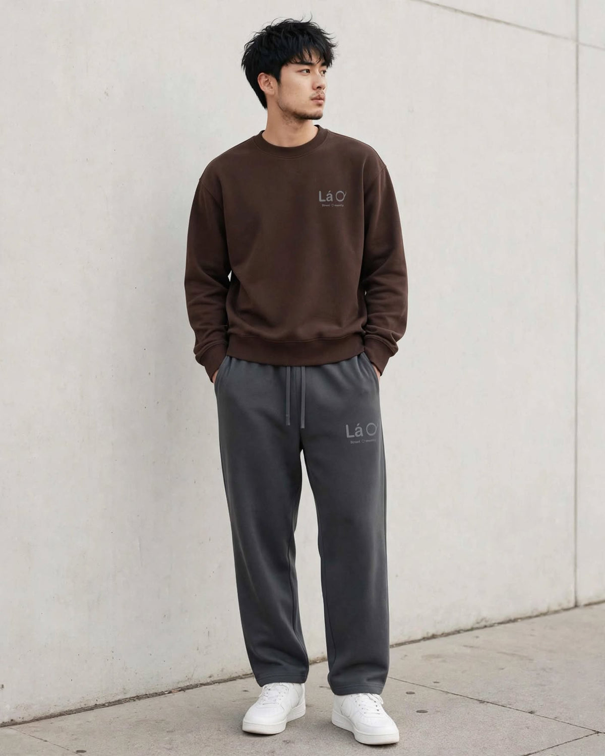 Lá Q - Essential Heavyweight Straight-Leg Sweatpants | Unisex