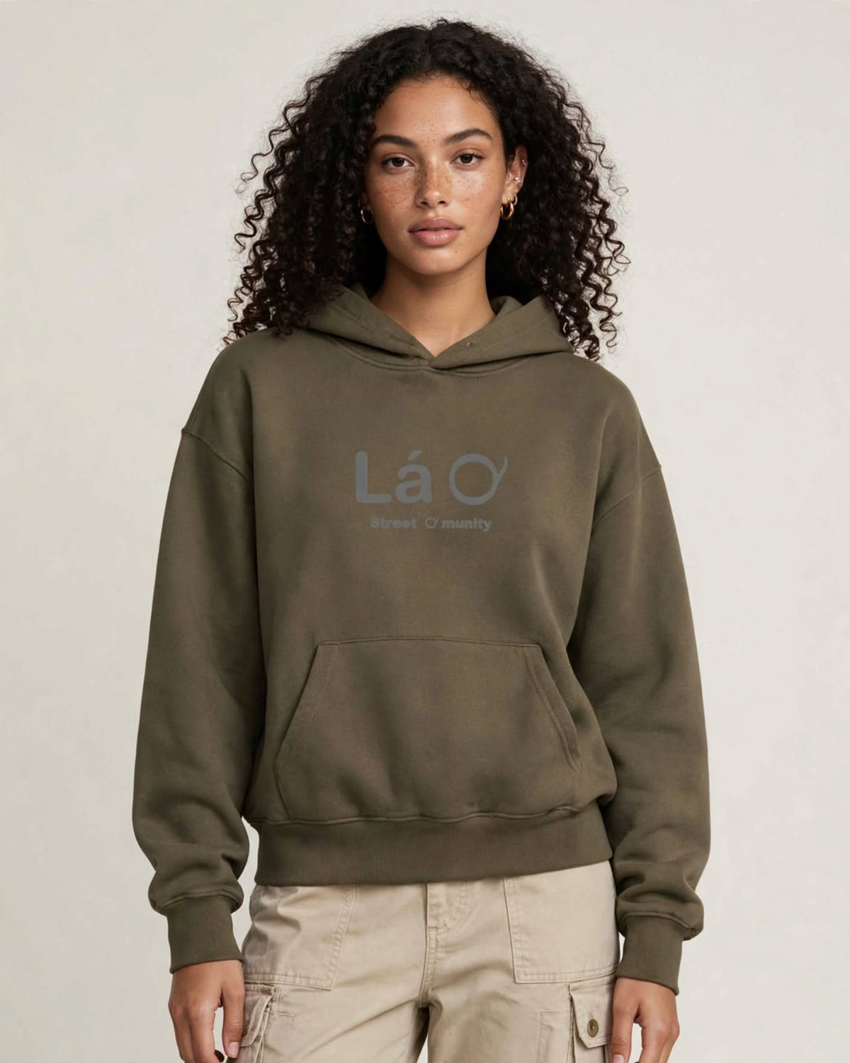 Lá Q - Essential Heavyweight Fleece Hoodie - Women view